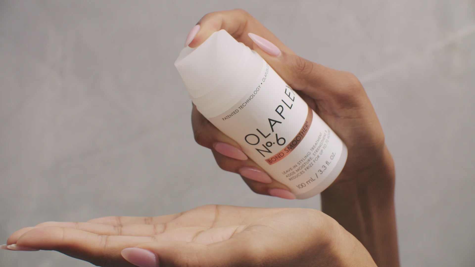 Olaplex N°6 Bond Smoother Frizz Control Crema Para Peinar y Tratamiento Sin Enjuague.